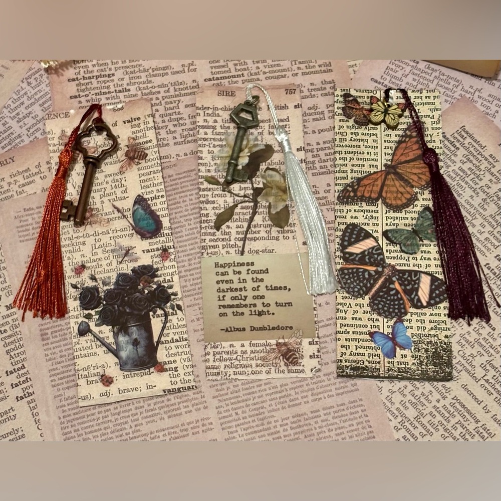 Set of 3 Vintage Inspired Bookmarks | Individually Sealed | Silk Tassels - Picture 2 of 5